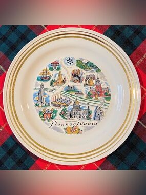 Nautilus White Pennsylvania Scenic Dinner Plate with Gold Trim (VTG, Collector)